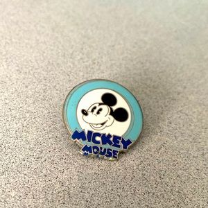 DISNEY 2010 OH MICKEY! VINTAGE LIGHT BLUE CLASSIC MICKEY MOUSE PIN